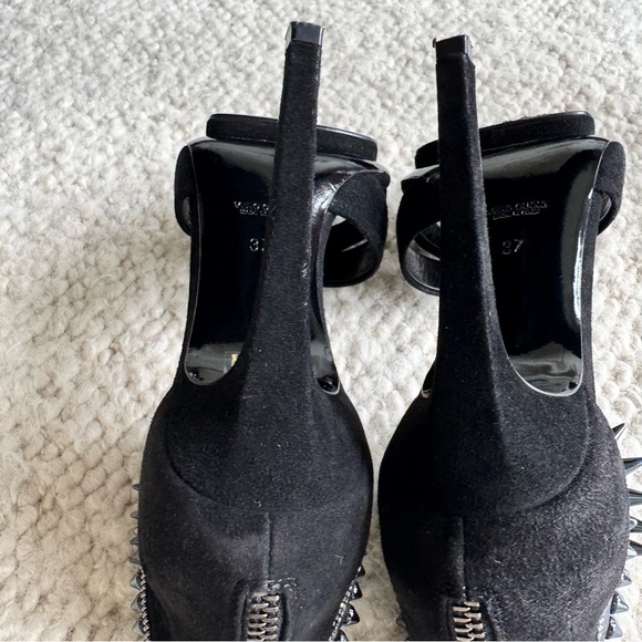 Barbara Bui Spike Pumps - Picture 8 of 12